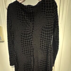 Isaac Mizrahi Black and Gray Textured Dress